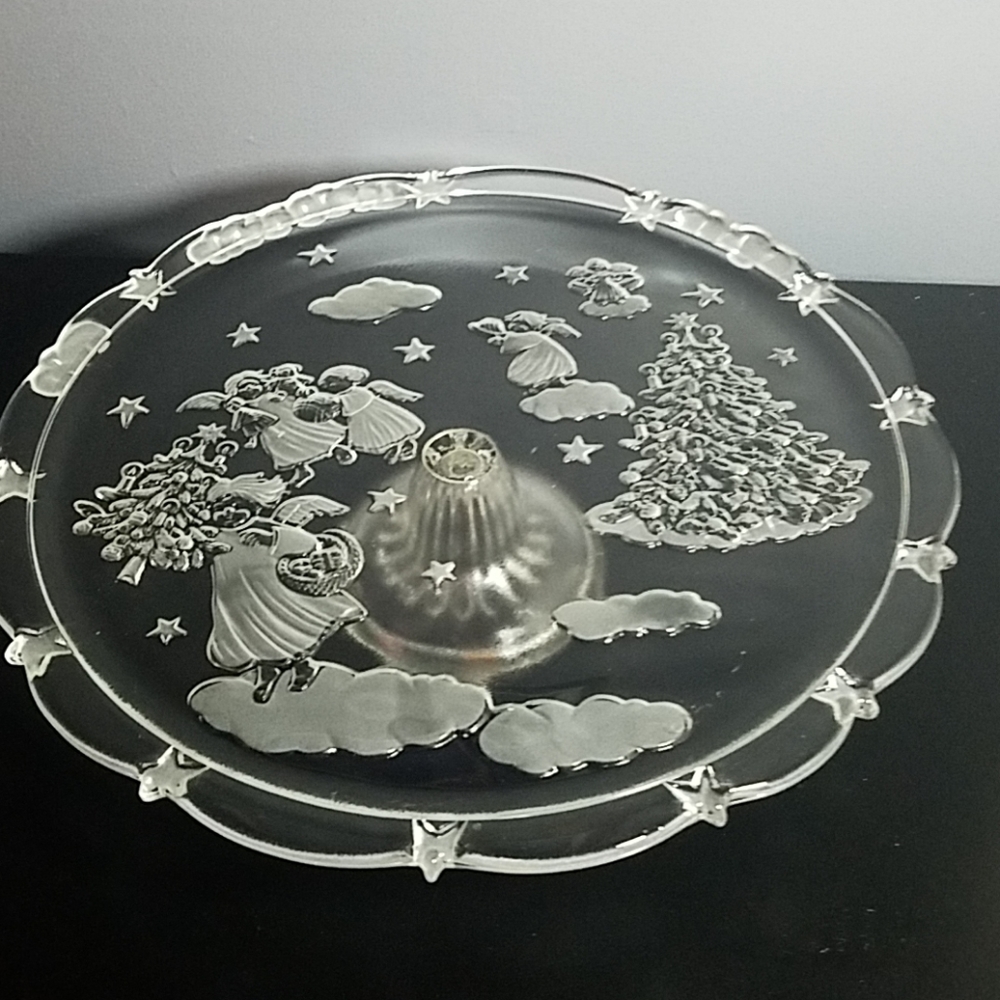 Fine Christmas glass tray with exclusive high rust